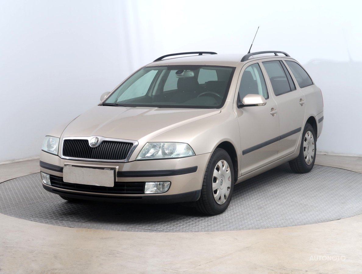Škoda Octavia, 2006 - pohled č. 3