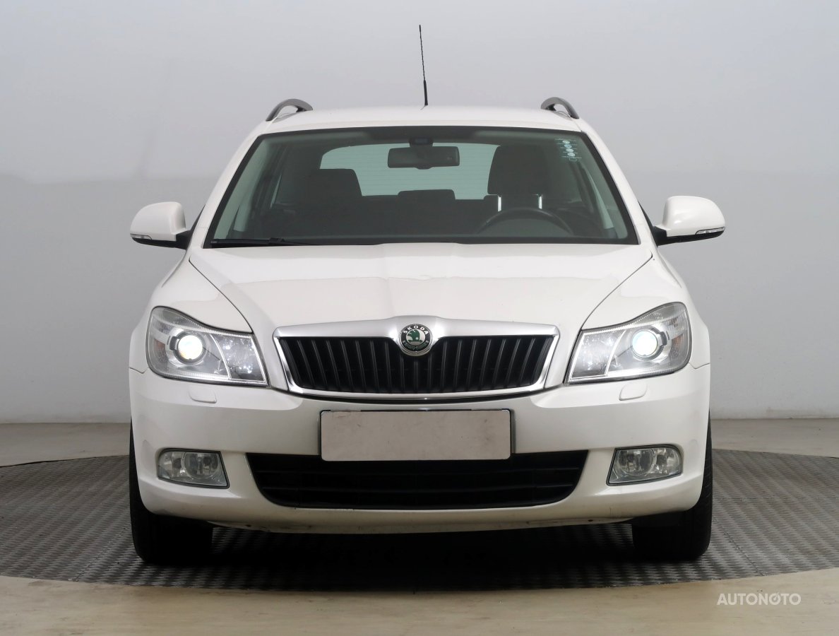 Škoda Octavia, 2010 - pohled č. 2