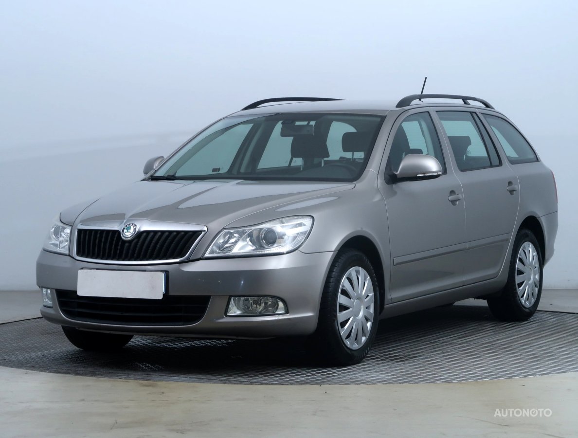 Škoda Octavia, 2011 - pohled č. 3