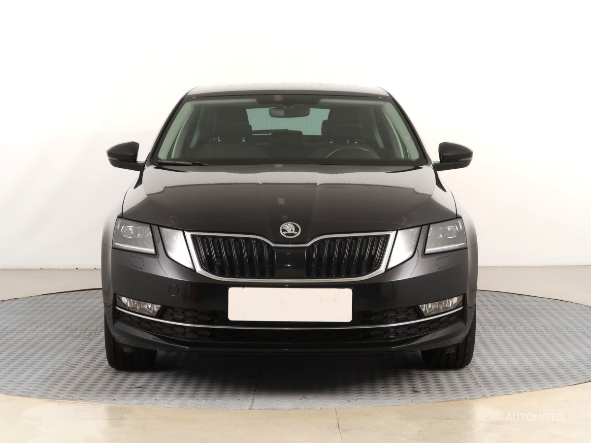 Škoda Octavia, 2019 - pohled č. 2