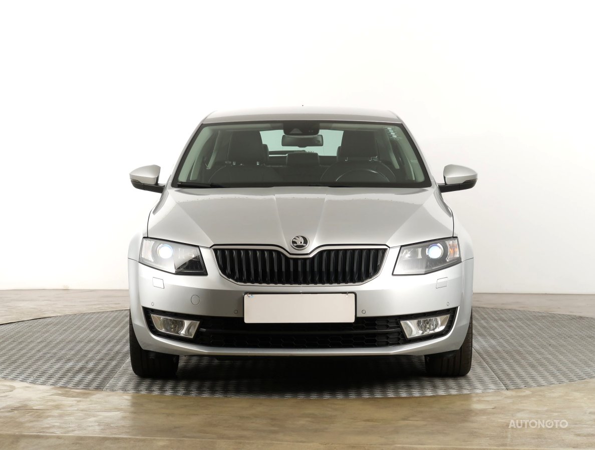 Škoda Octavia, 2013 - pohled č. 2