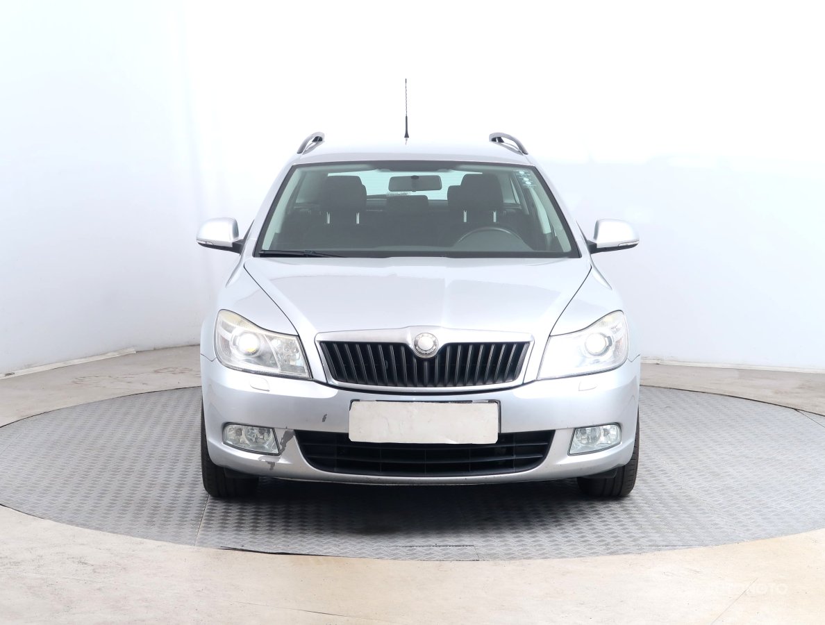 Škoda Octavia, 2009 - pohled č. 2