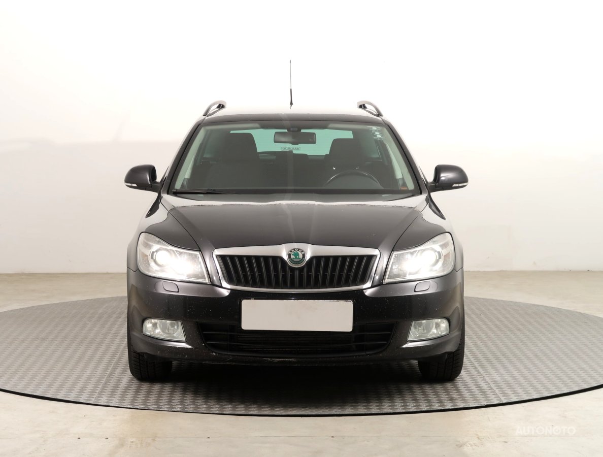 Škoda Octavia, 2012 - pohled č. 2
