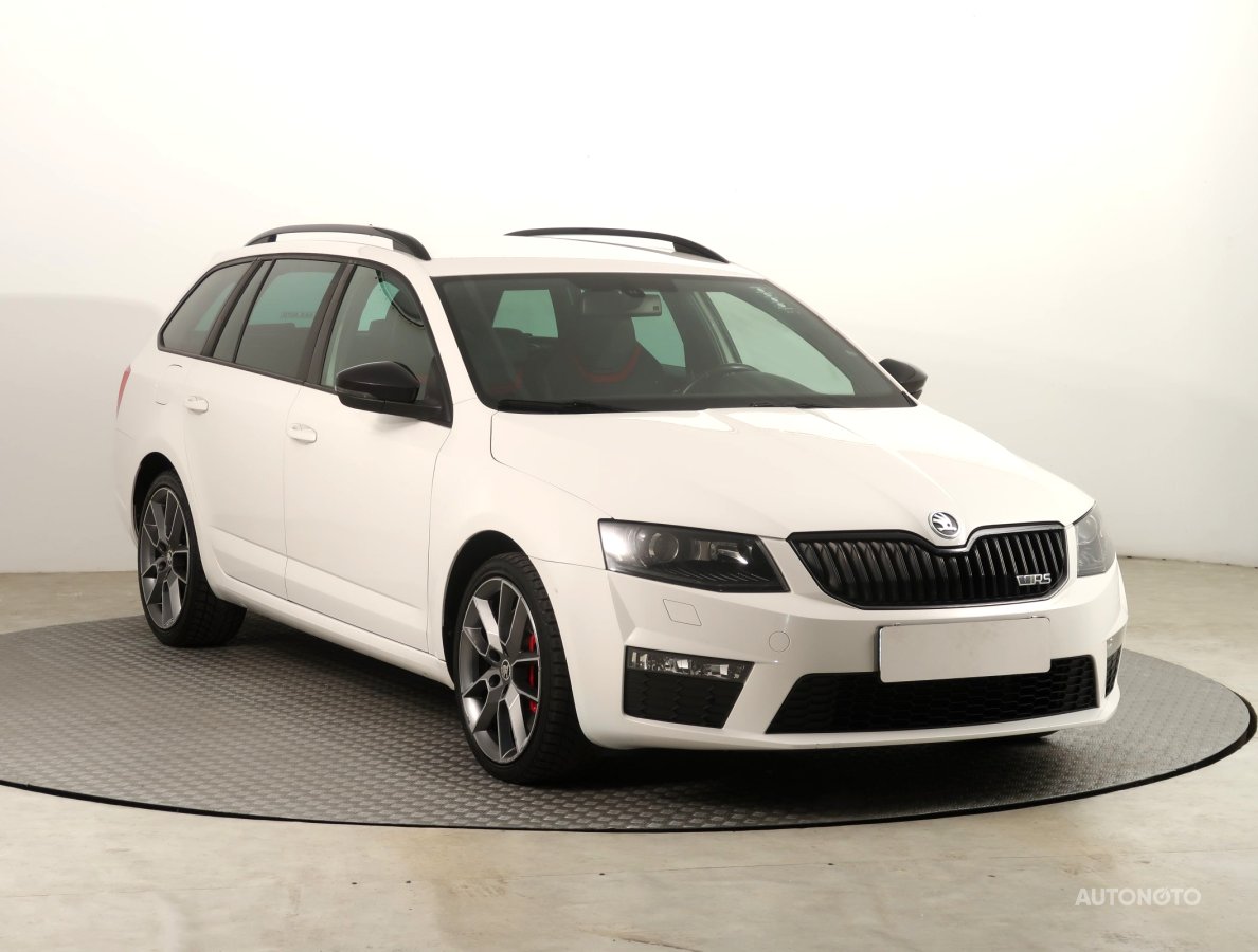 Škoda Octavia, 2013 - celkový pohled