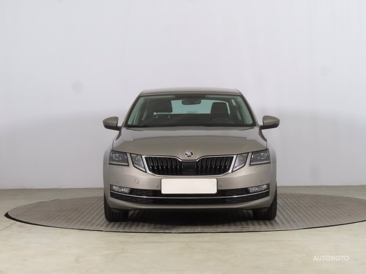 Škoda Octavia, 2017 - pohled č. 2