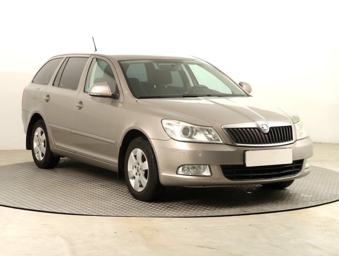Škoda Octavia, 2011 - celkový pohled