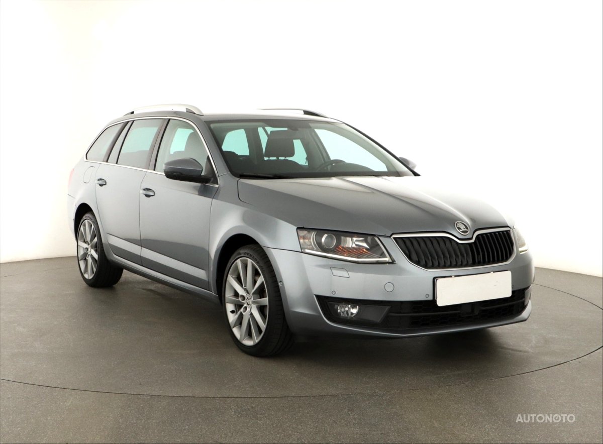 Škoda Octavia, 2013 - celkový pohled