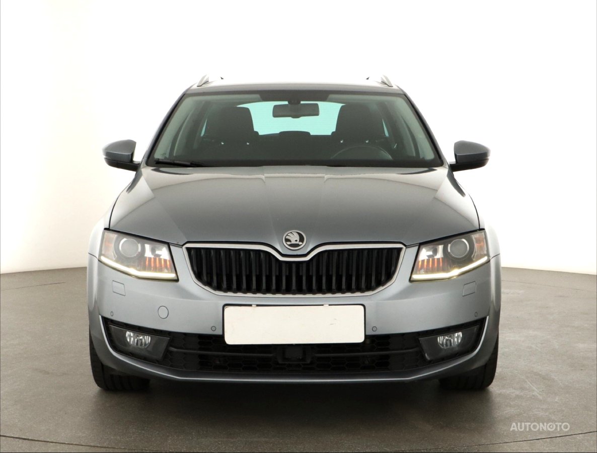 Škoda Octavia, 2013 - pohled č. 2