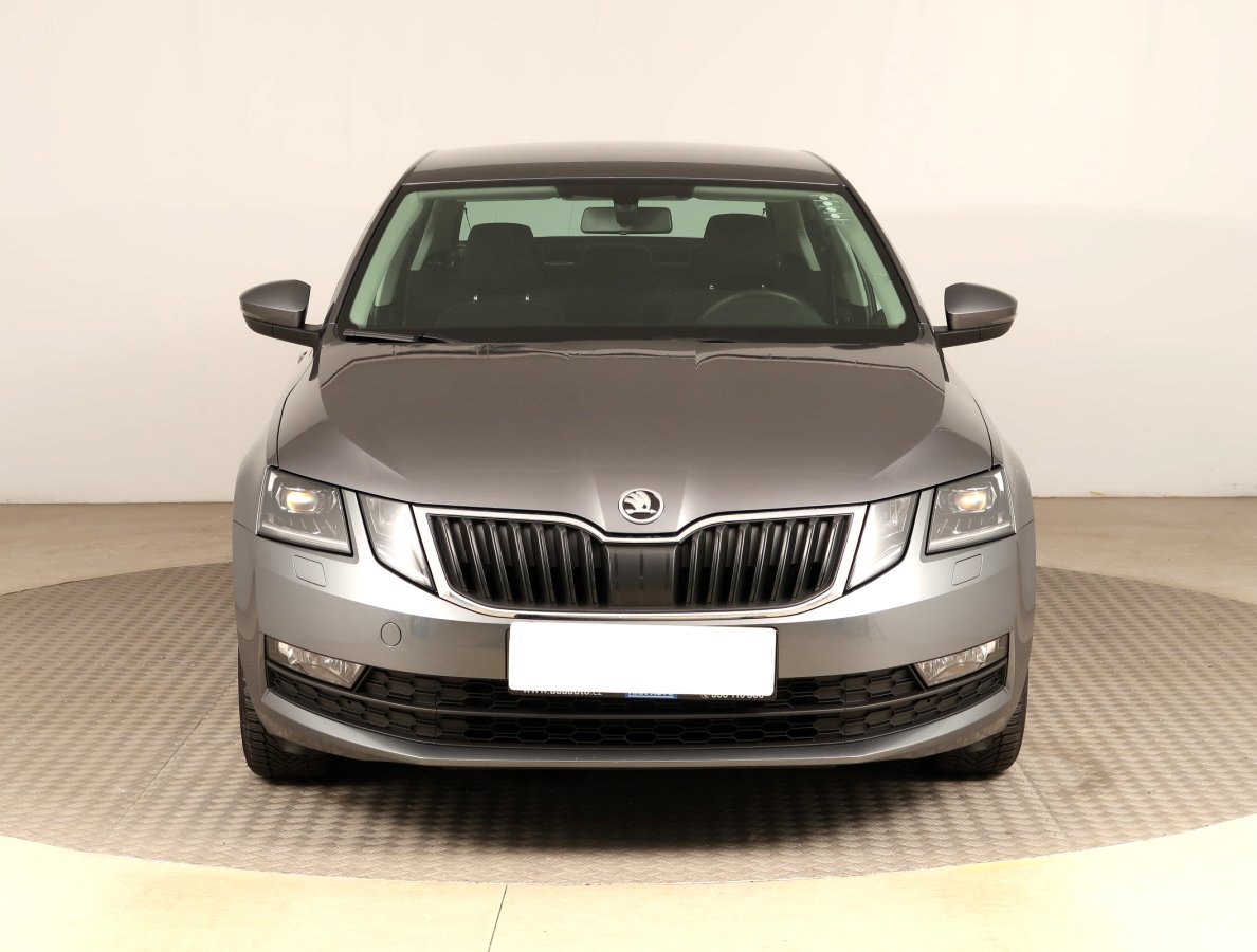 Škoda Octavia, 2018 - pohled č. 2