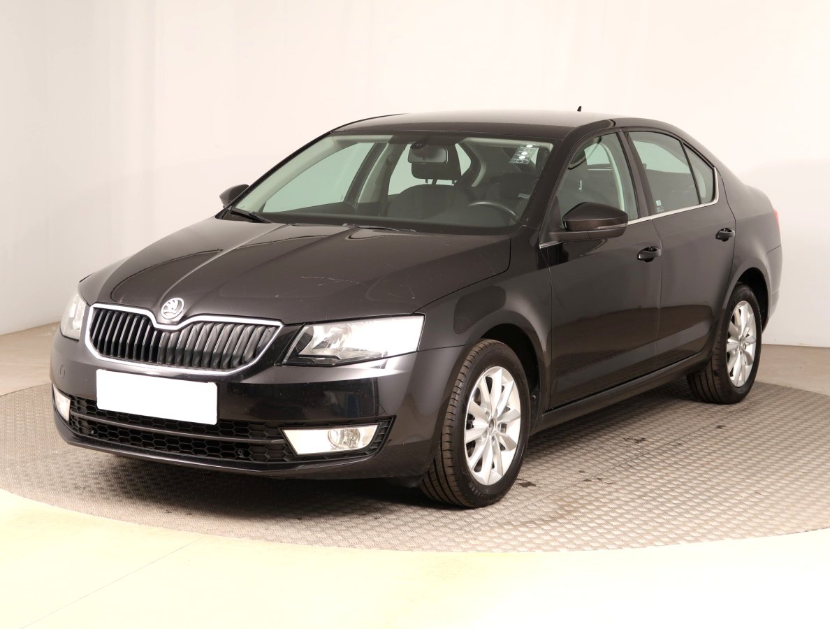 Škoda Octavia, 2013 - pohled č. 3