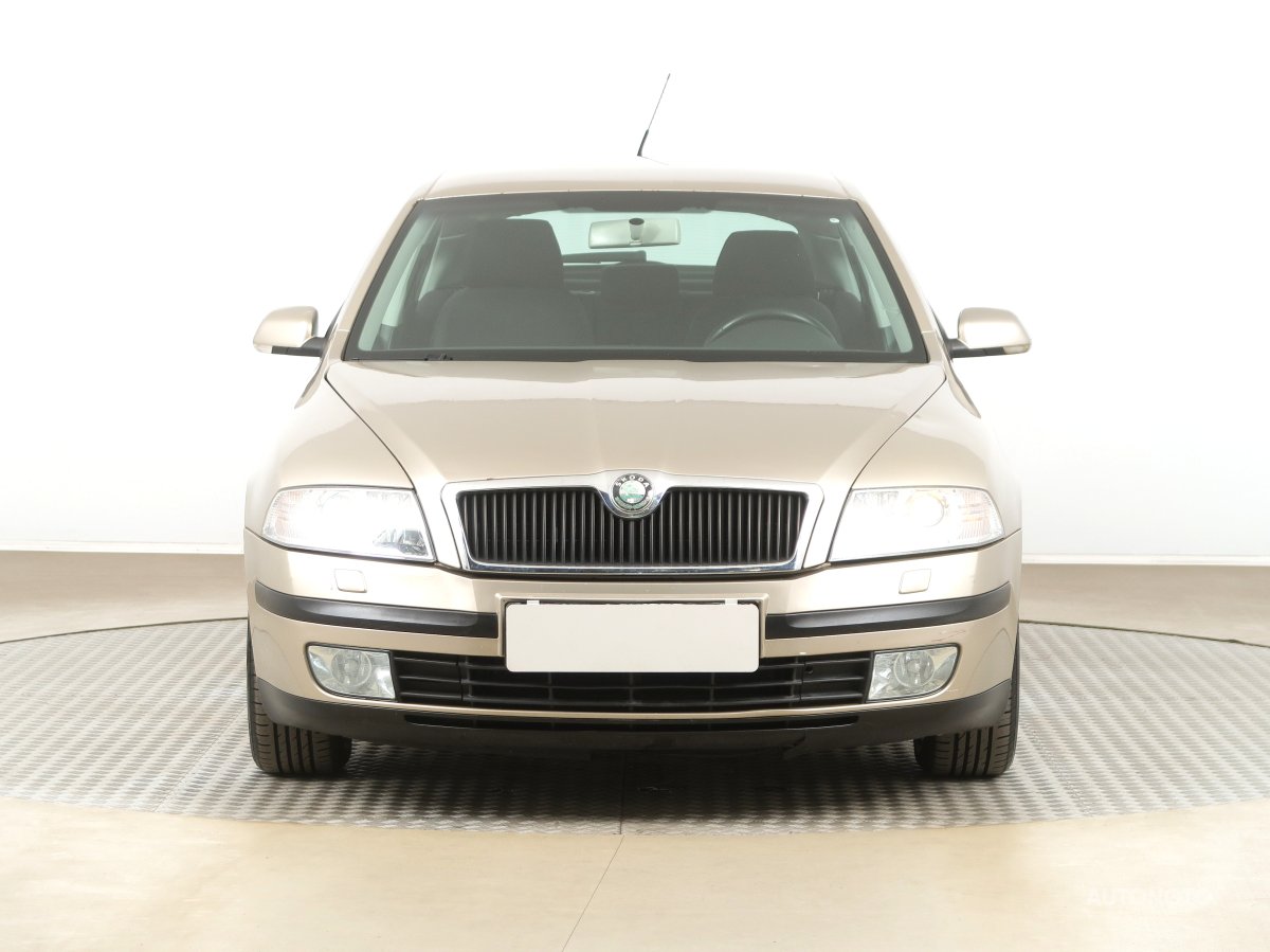 Škoda Octavia, 2004 - pohled č. 2