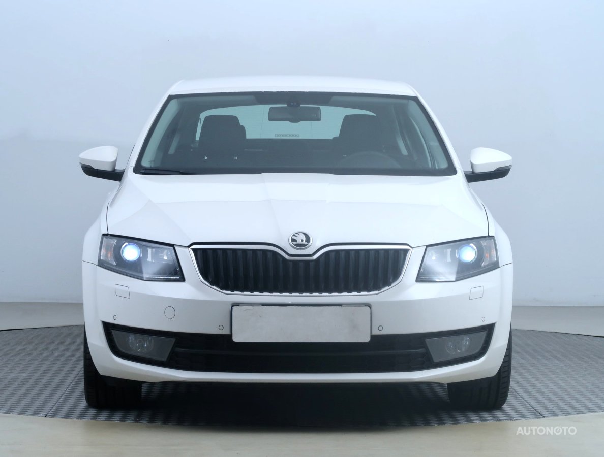 Škoda Octavia, 2013 - pohled č. 2