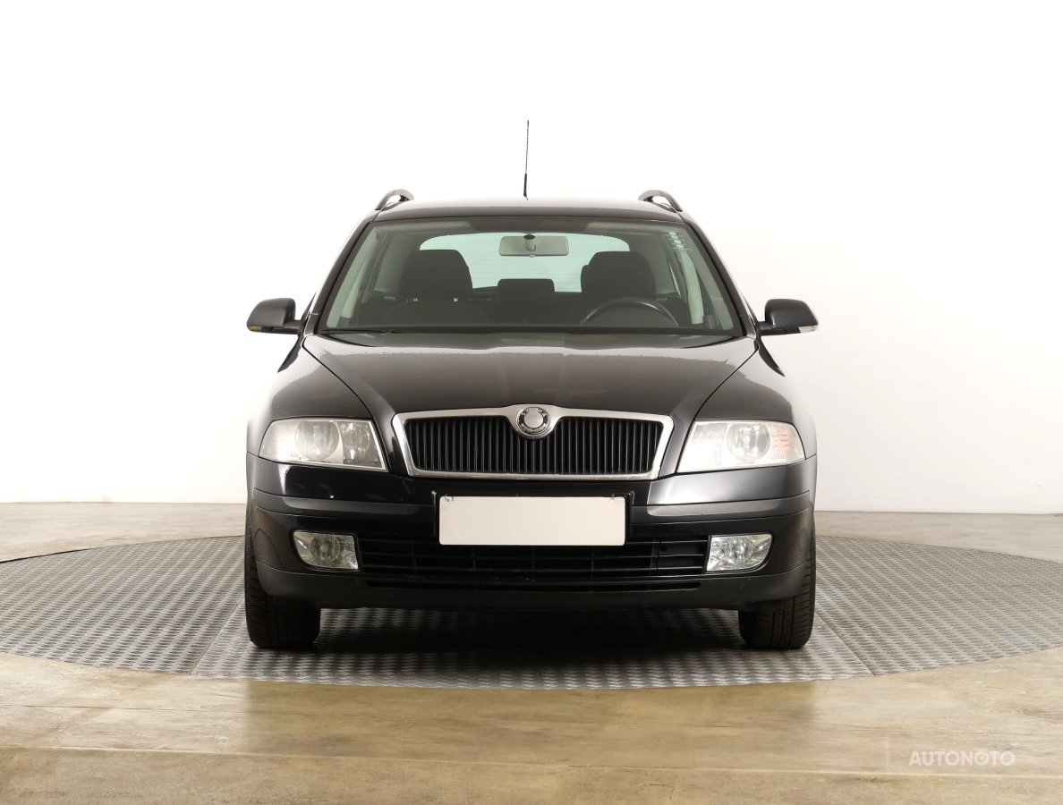 Škoda Octavia, 2008 - pohled č. 2