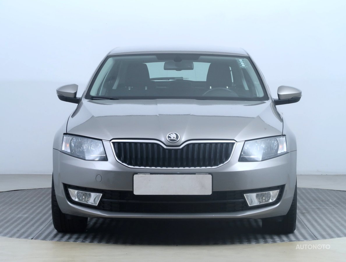 Škoda Octavia, 2013 - pohled č. 2