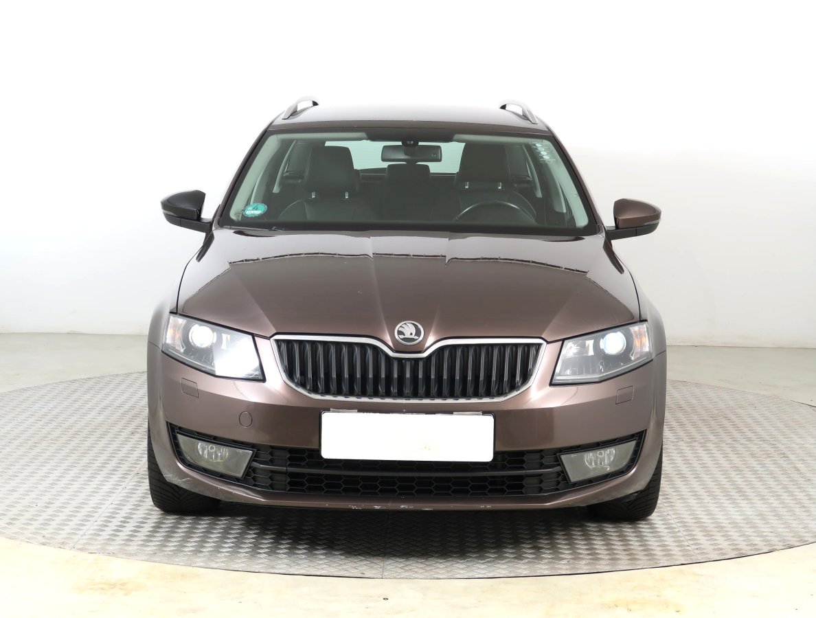 Škoda Octavia, 2014 - pohled č. 2