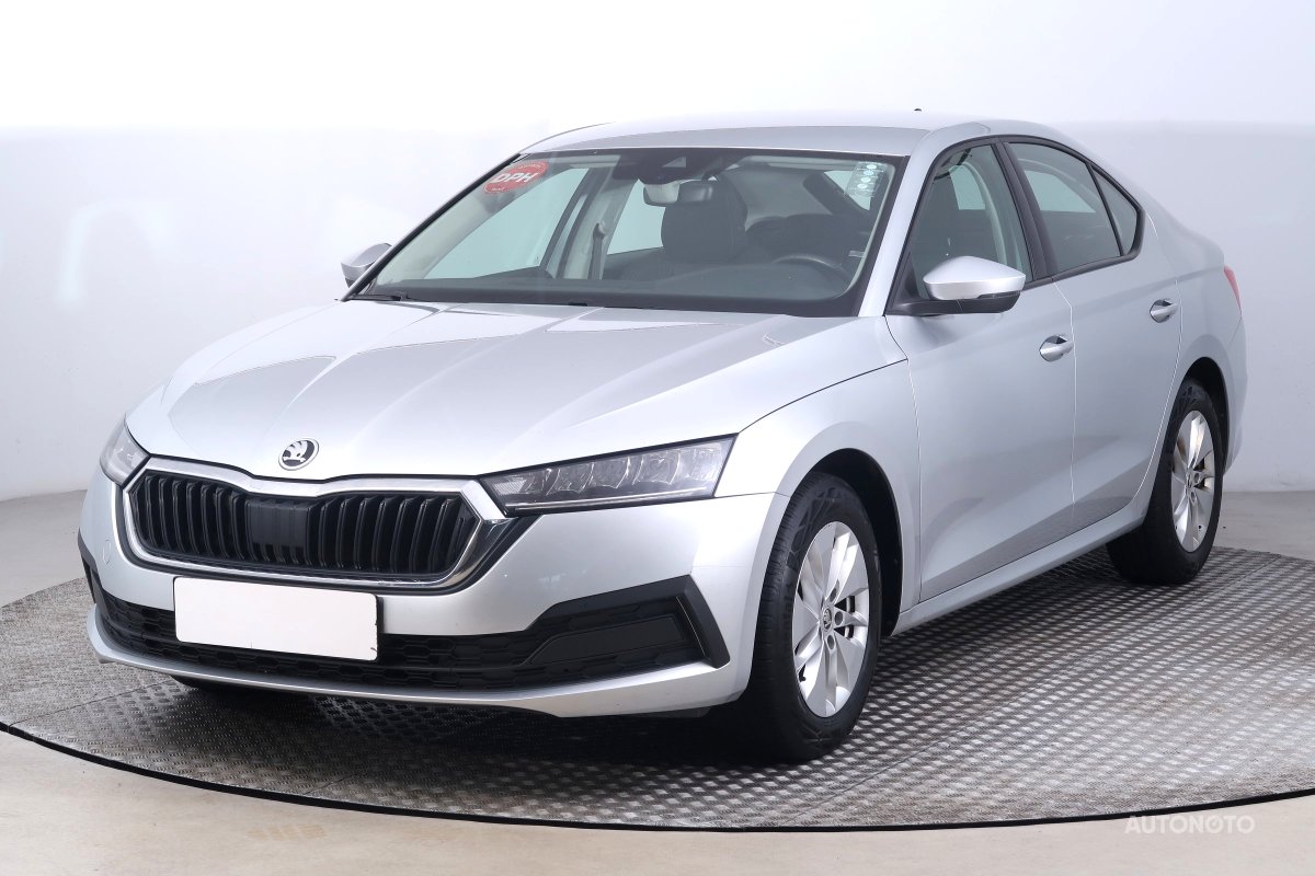 Škoda Octavia, 2021 - pohled č. 3