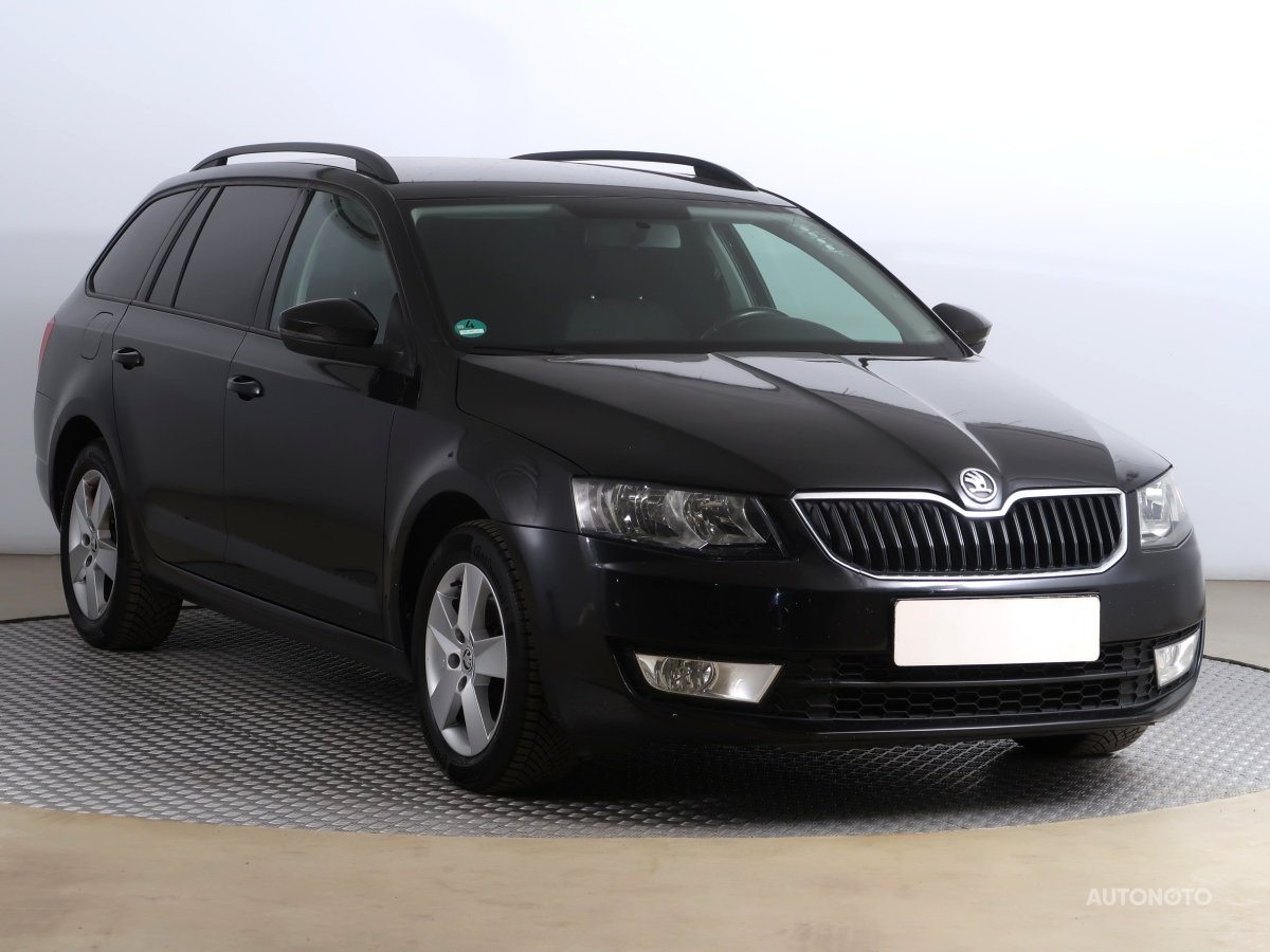 Škoda Octavia, 2013 - celkový pohled