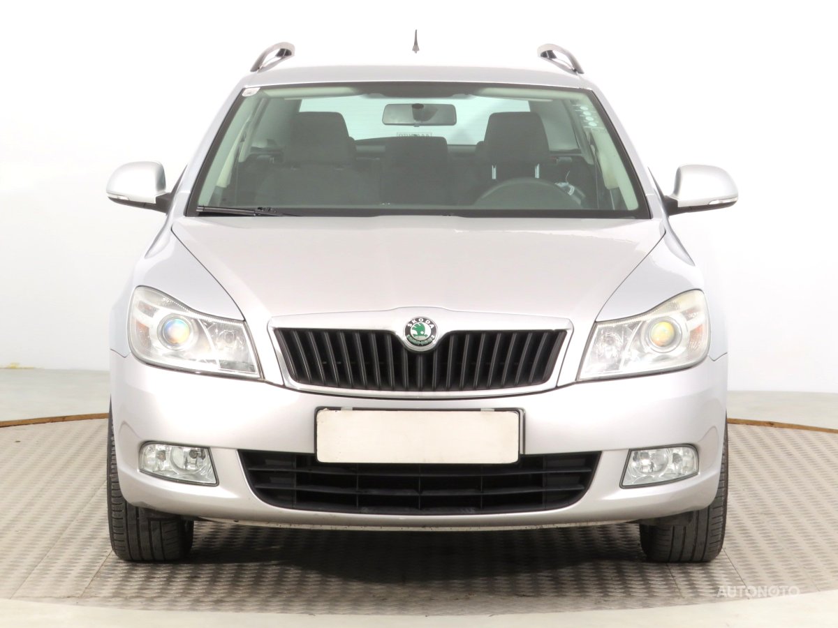 Škoda Octavia, 2009 - pohled č. 2