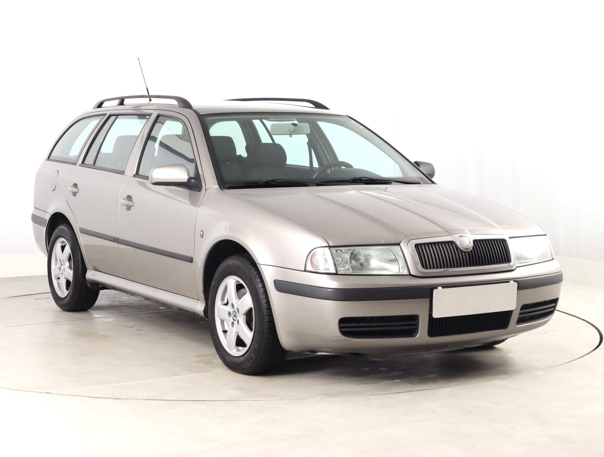 Škoda Octavia, 2008 - celkový pohled