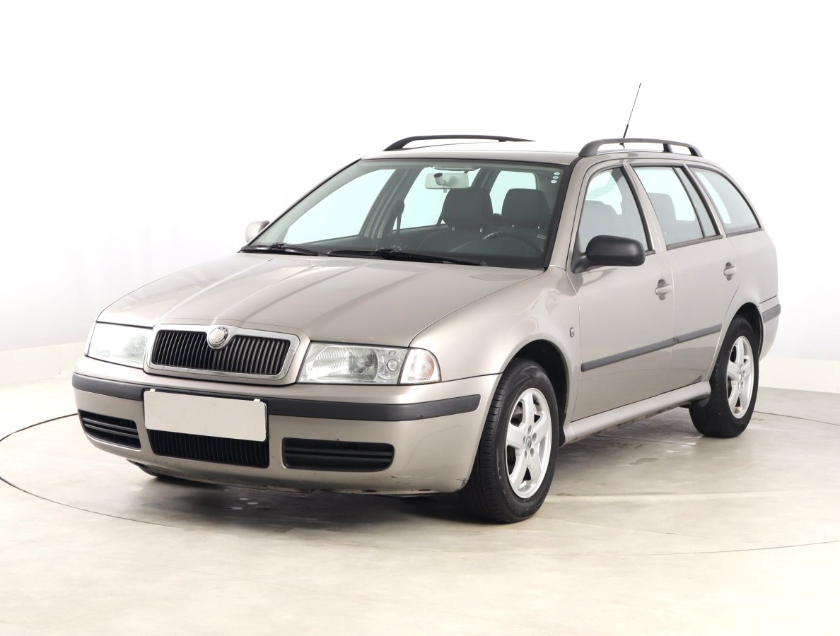 Škoda Octavia, 2008 - pohled č. 3