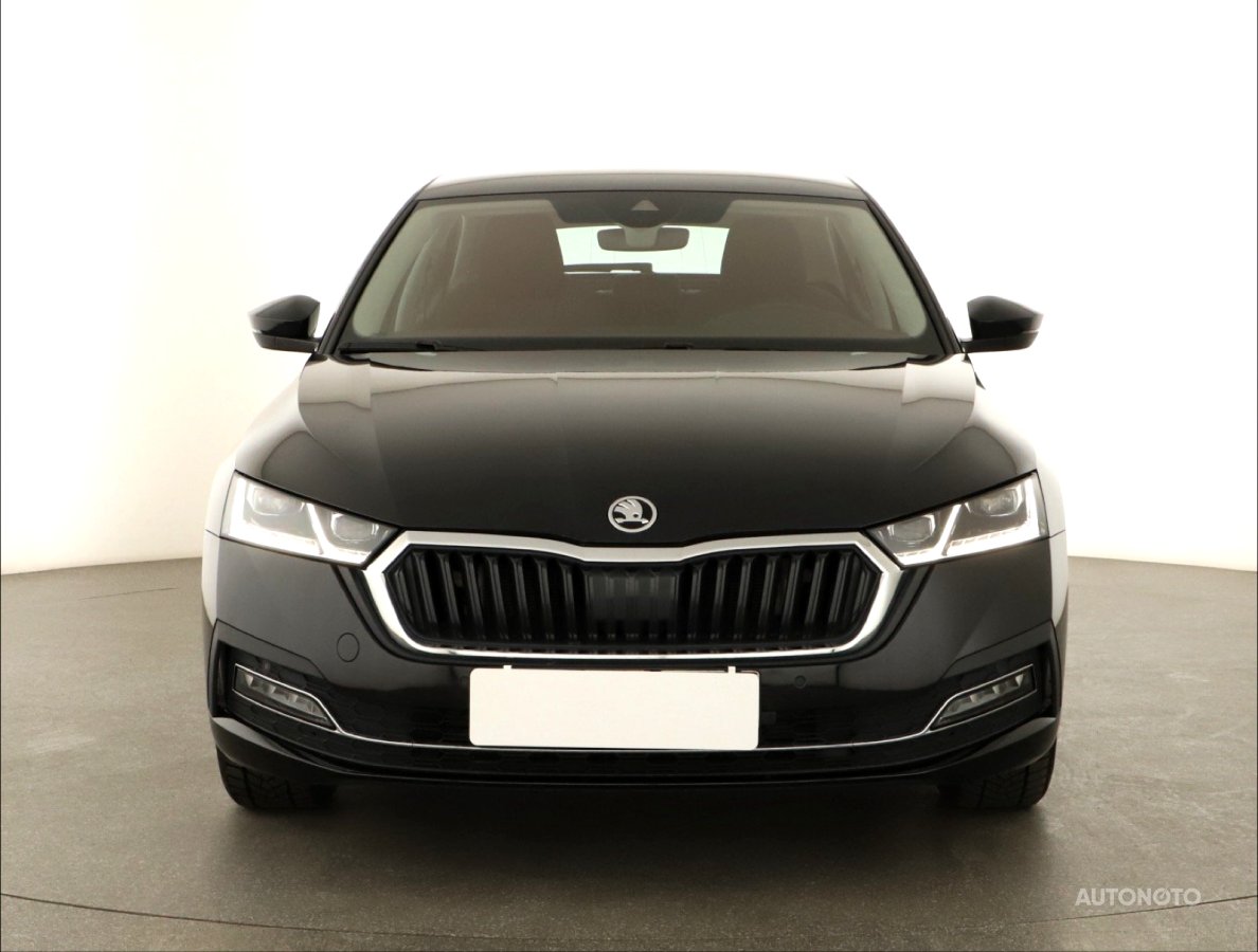 Škoda Octavia, 2022 - pohled č. 2