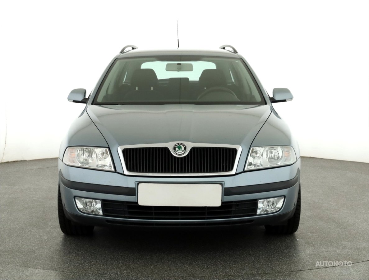 Škoda Octavia, 2006 - pohled č. 2