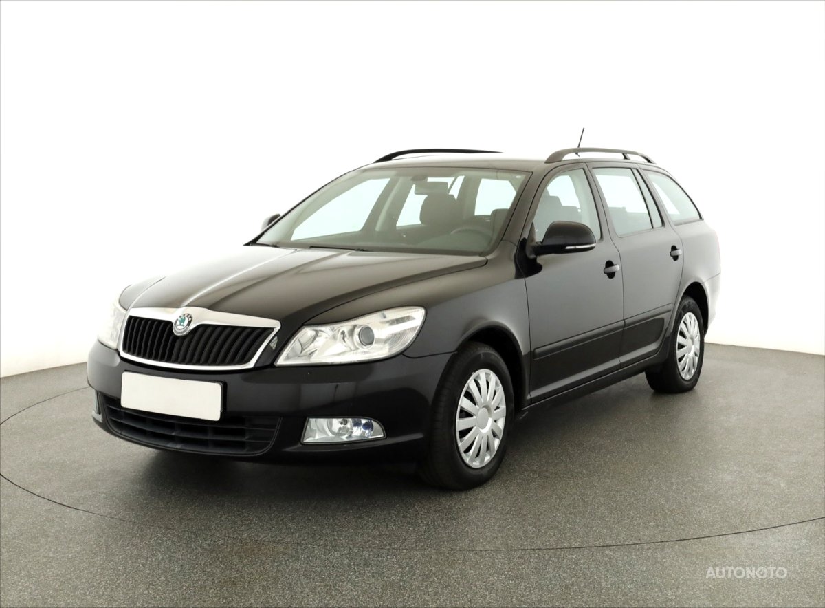 Škoda Octavia, 2011 - pohled č. 3