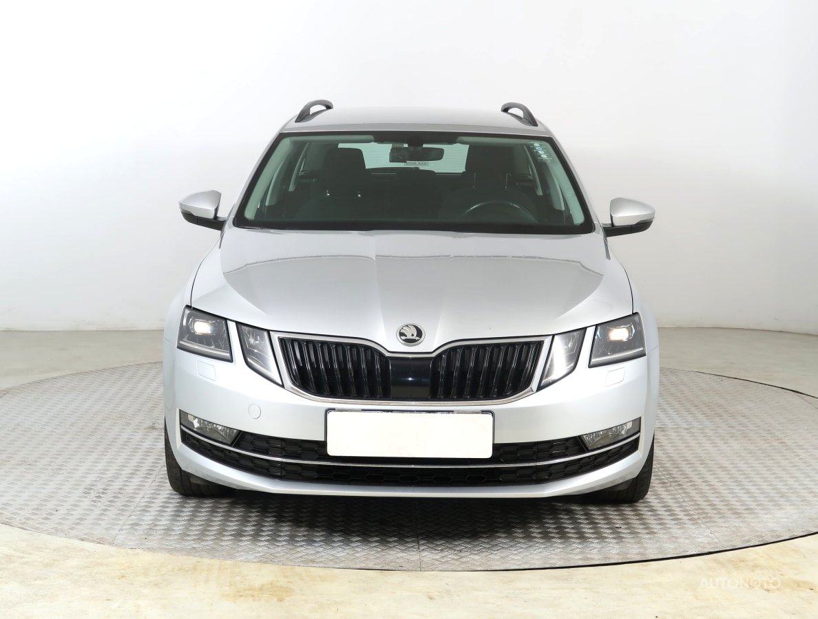 Škoda Octavia, 2018 - pohled č. 2
