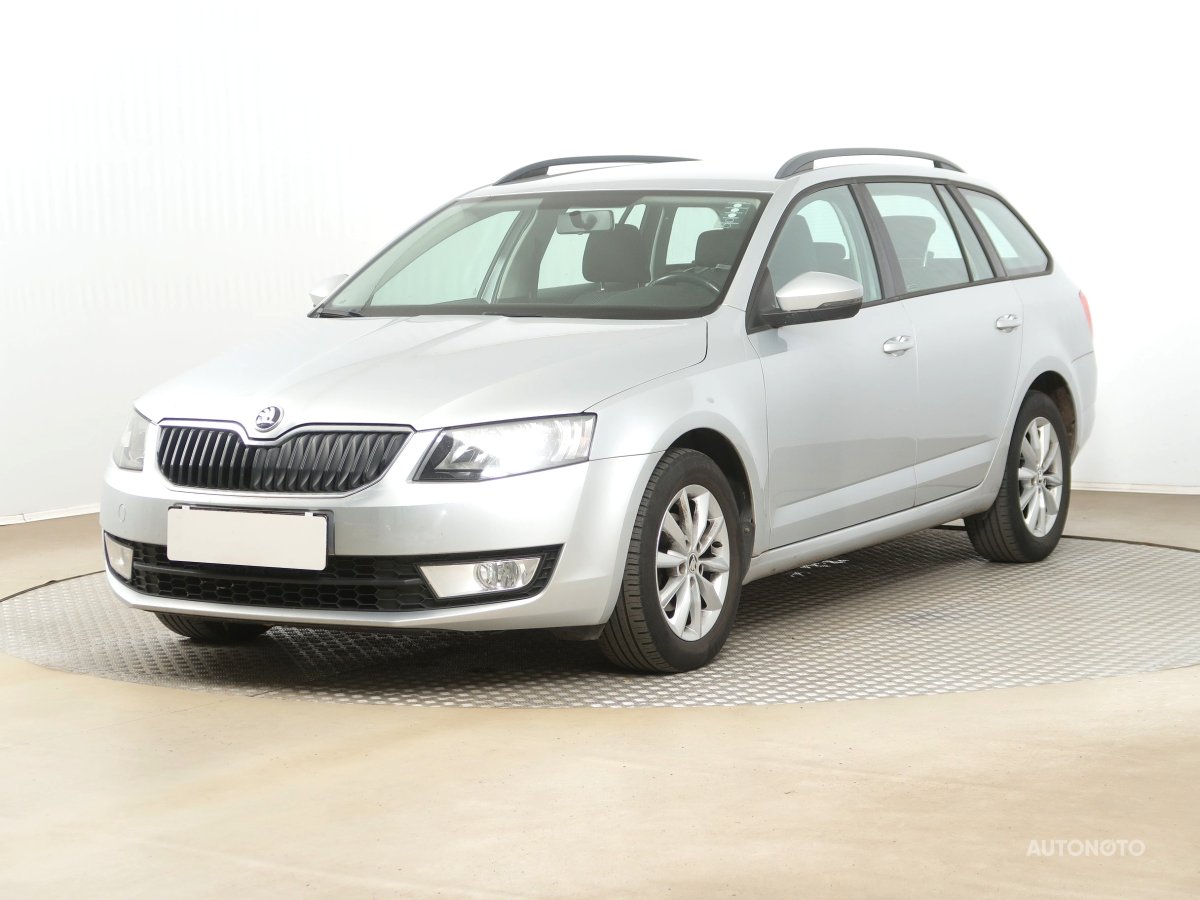 Škoda Octavia, 2016 - pohled č. 3