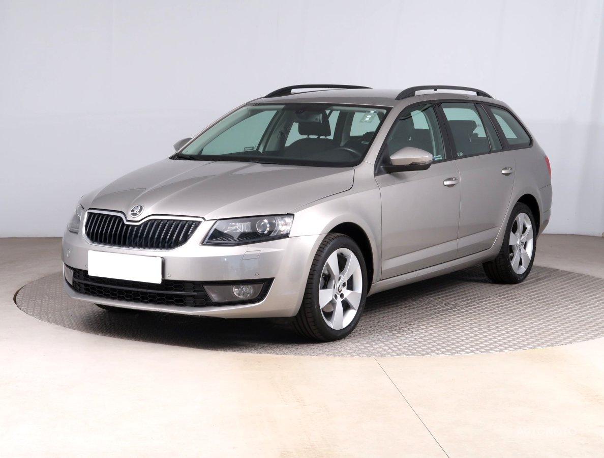 Škoda Octavia, 2014 - pohled č. 3
