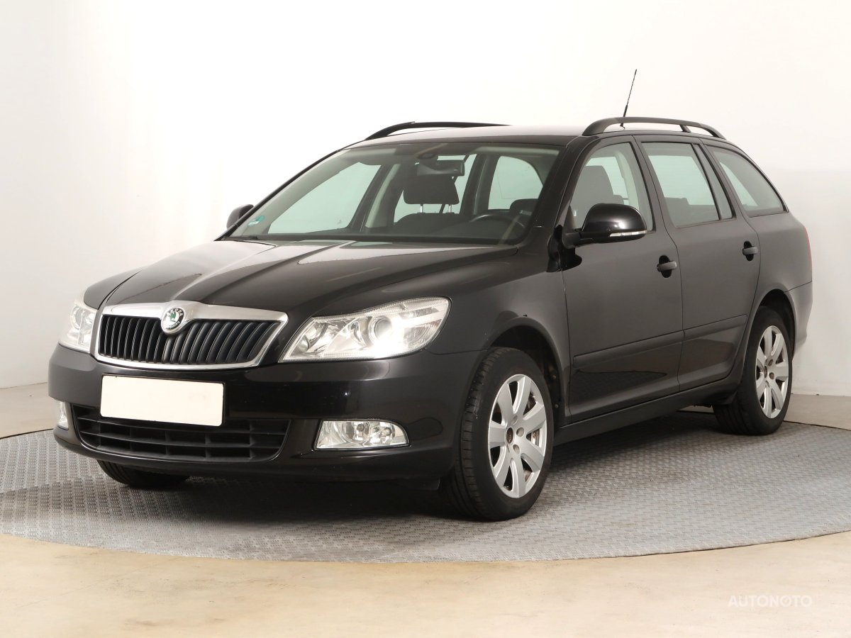 Škoda Octavia, 2011 - pohled č. 3
