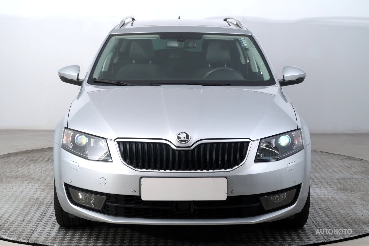 Škoda Octavia, 2014 - pohled č. 2
