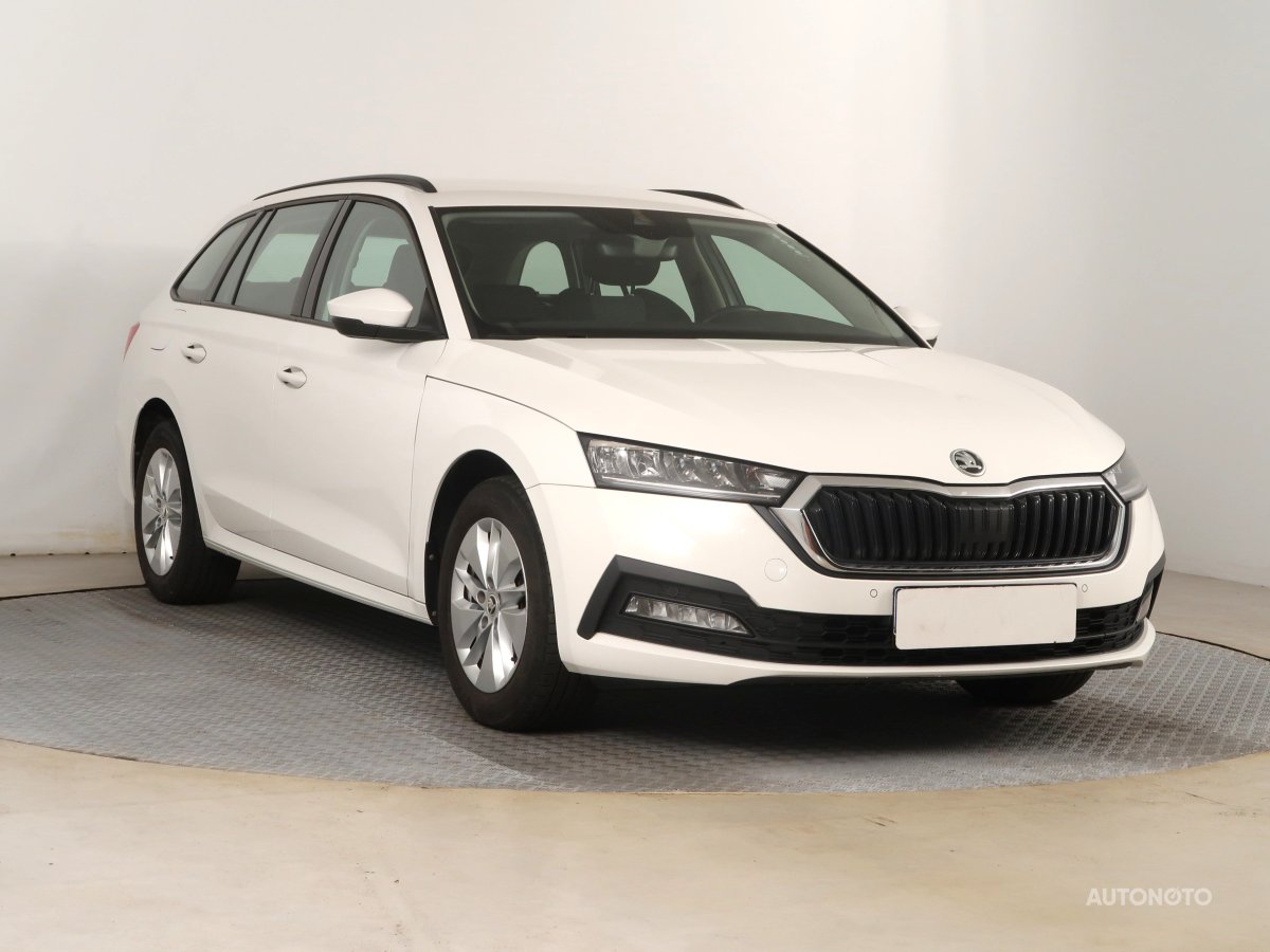 Škoda Octavia, 2022 - celkový pohled