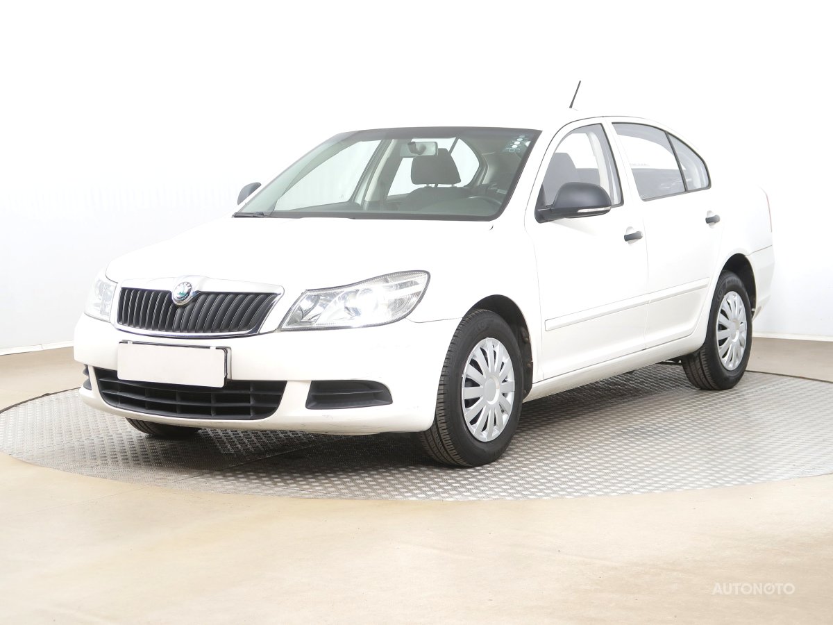 Škoda Octavia, 2012 - pohled č. 3