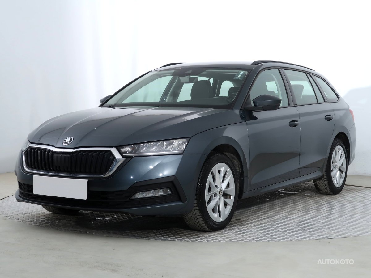 Škoda Octavia, 2022 - pohled č. 3