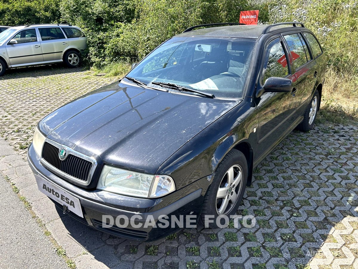 Škoda Octavia, 2003 - celkový pohled