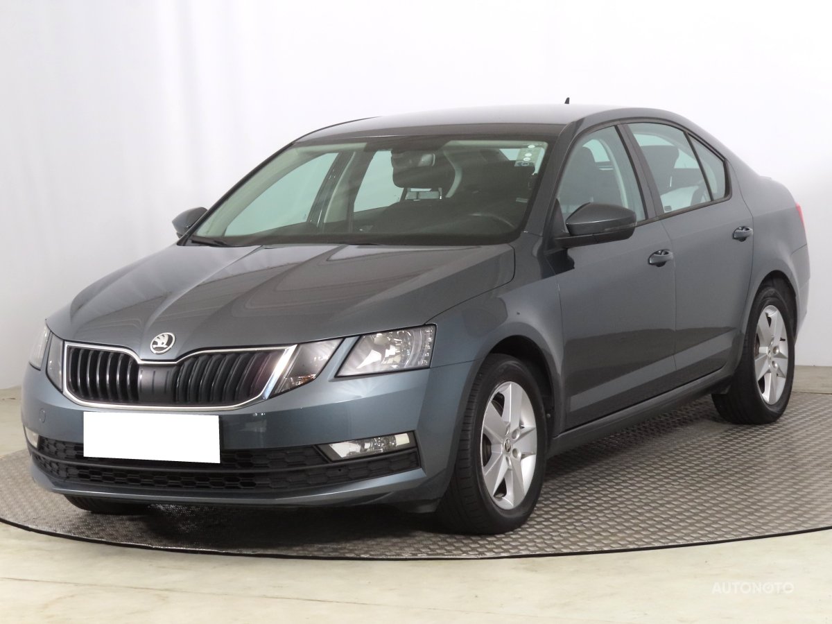 Škoda Octavia, 2018 - pohled č. 3