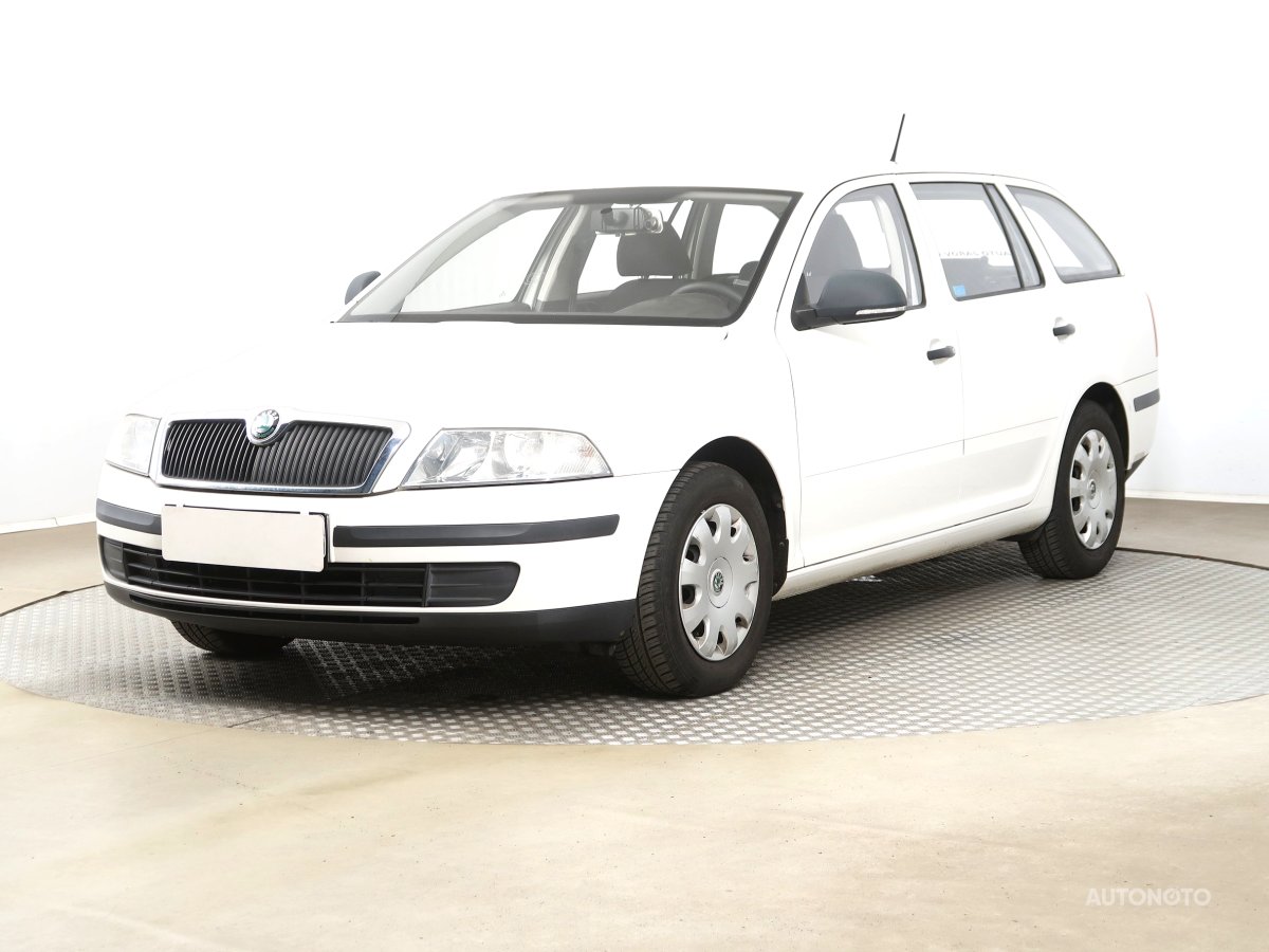Škoda Octavia, 2011 - pohled č. 3