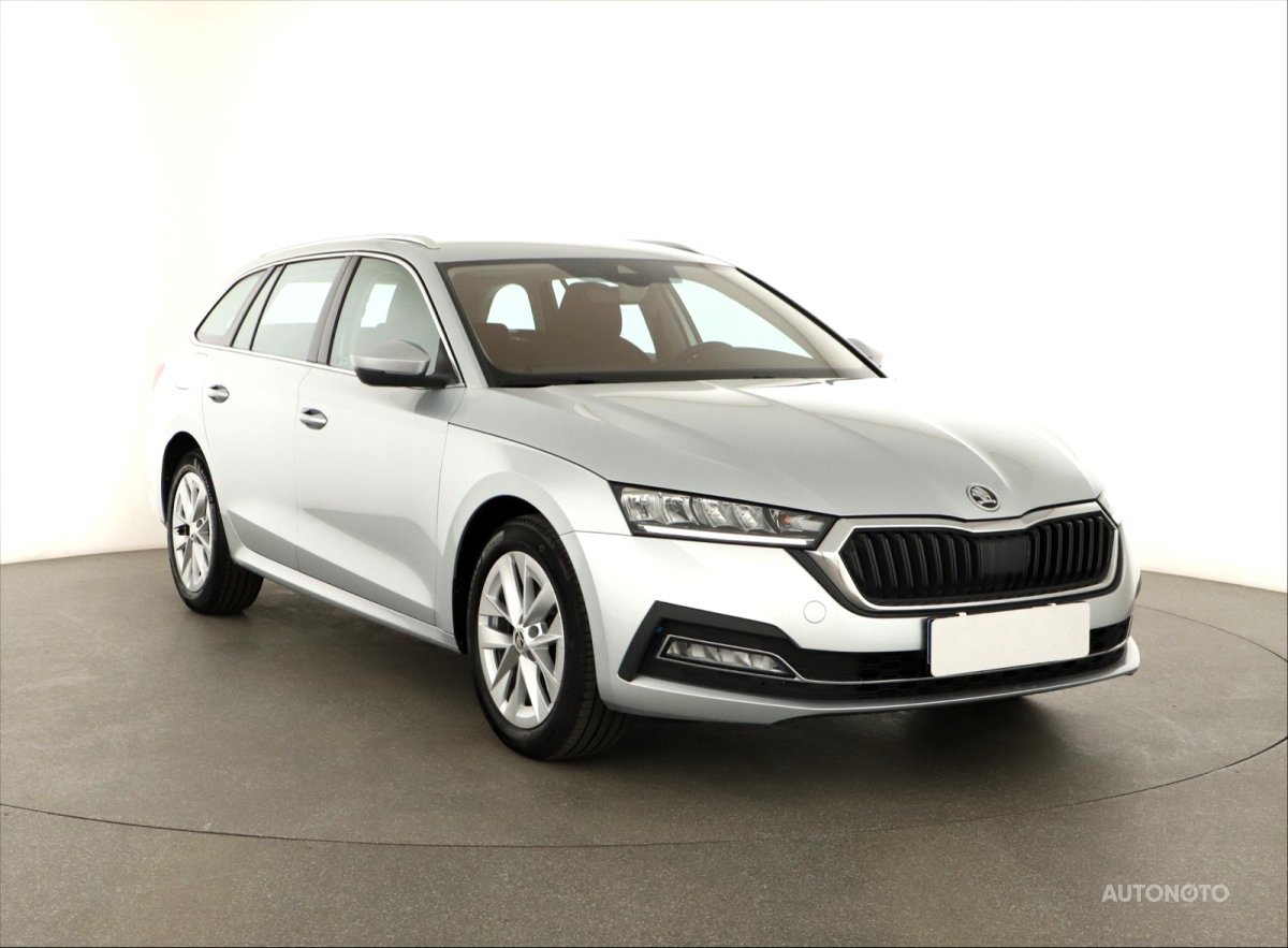 Škoda Octavia, 2021 - celkový pohled