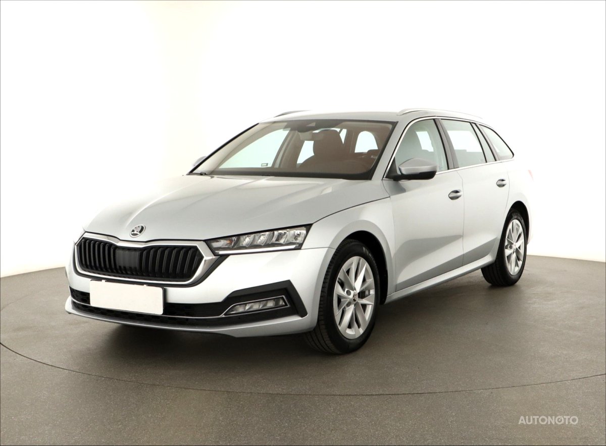 Škoda Octavia, 2021 - pohled č. 3