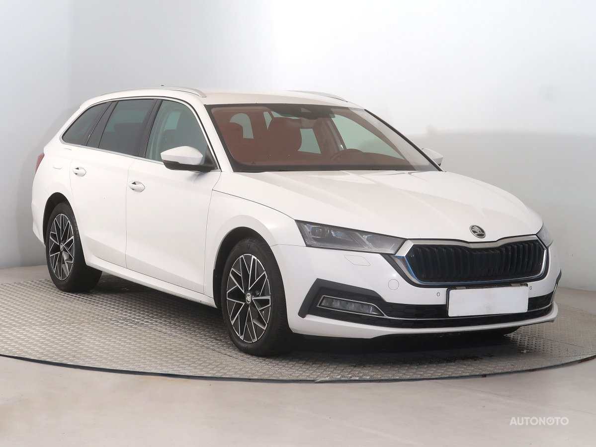 Škoda Octavia, 2020 - celkový pohled