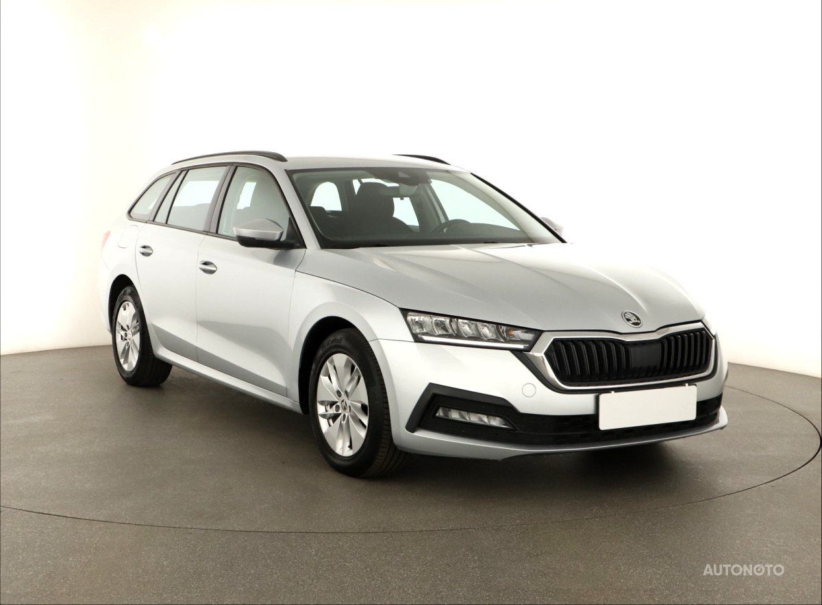 Škoda Octavia, 2021 - celkový pohled