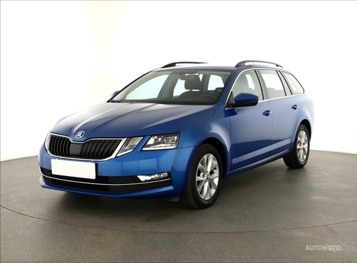 Škoda Octavia, 2019 - pohled č. 3