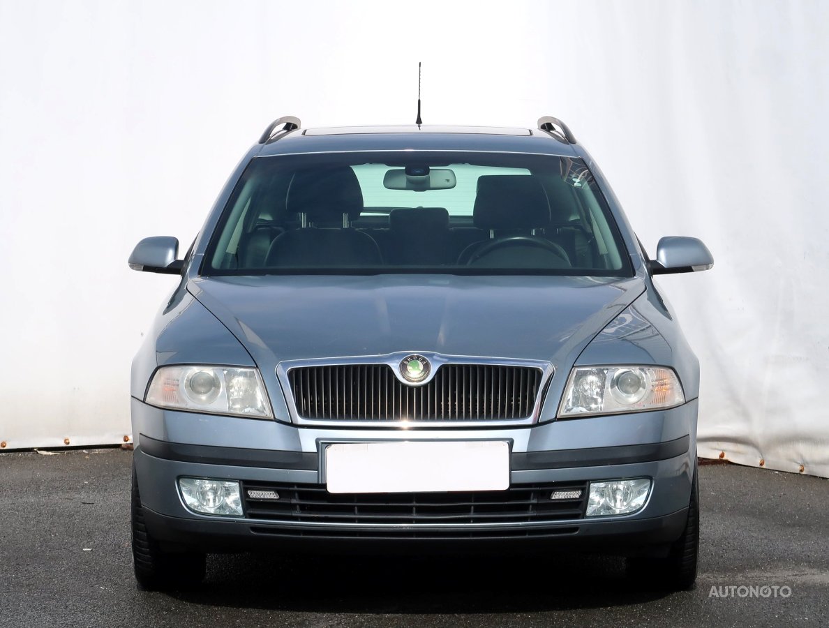 Škoda Octavia, 2006 - pohled č. 2