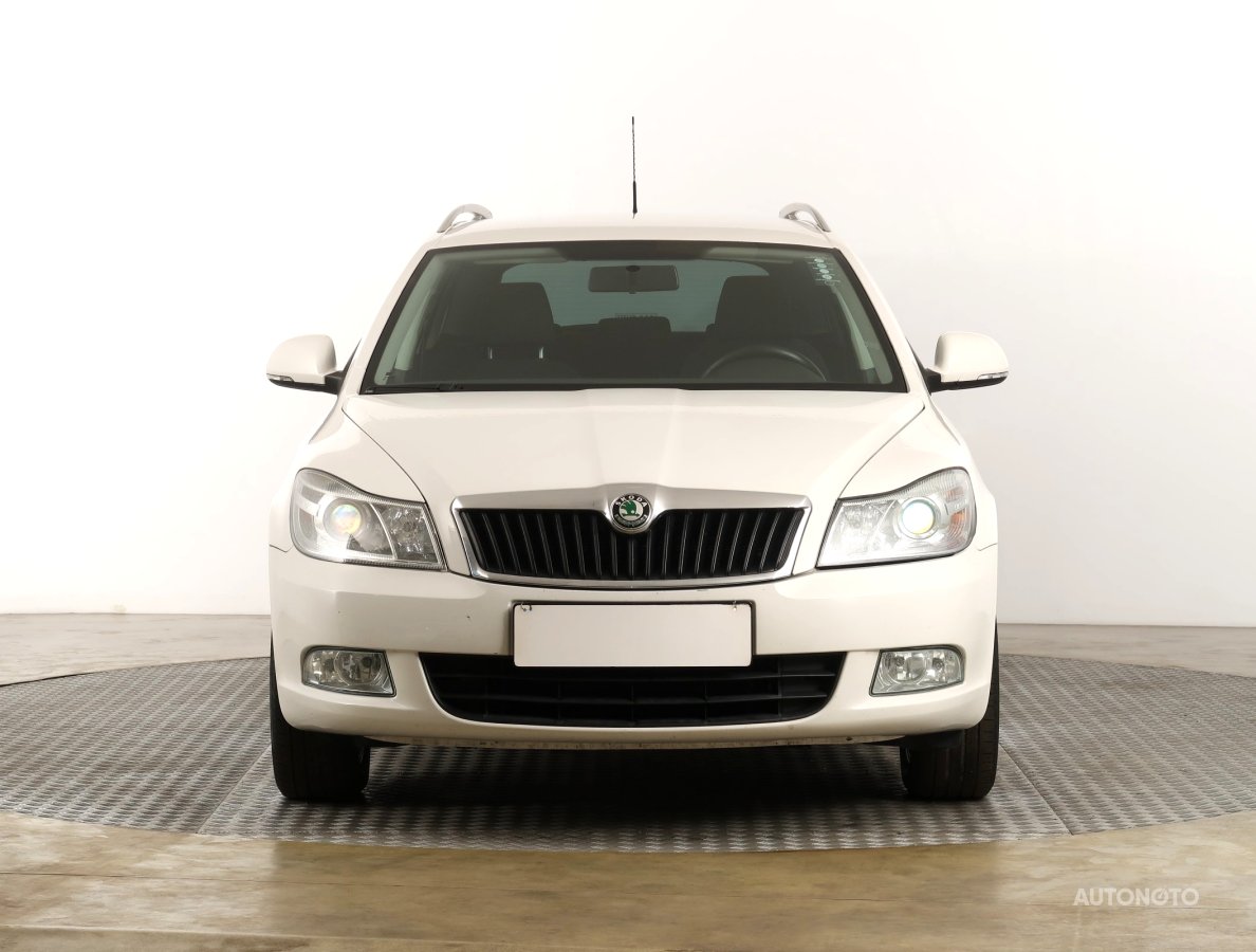 Škoda Octavia, 2010 - pohled č. 2
