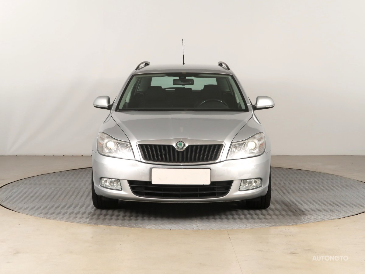 Škoda Octavia, 2010 - pohled č. 2