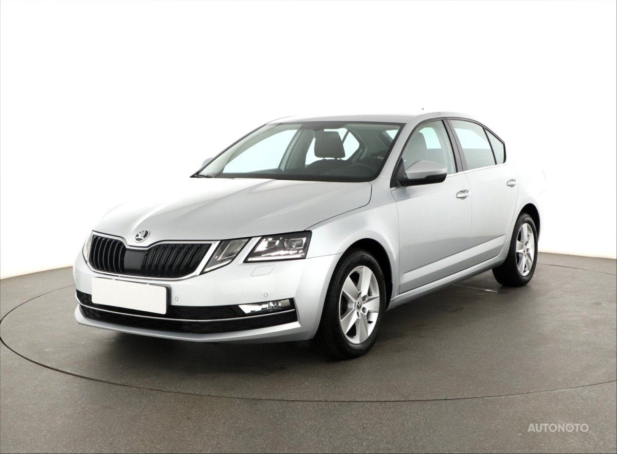 Škoda Octavia, 2019 - pohled č. 3