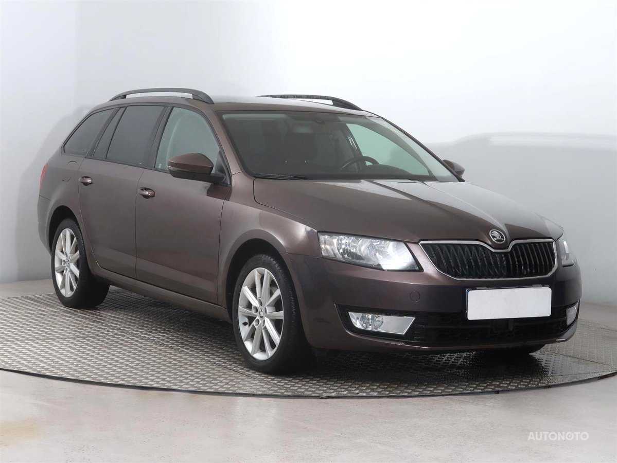 Škoda Octavia, 2013 - celkový pohled