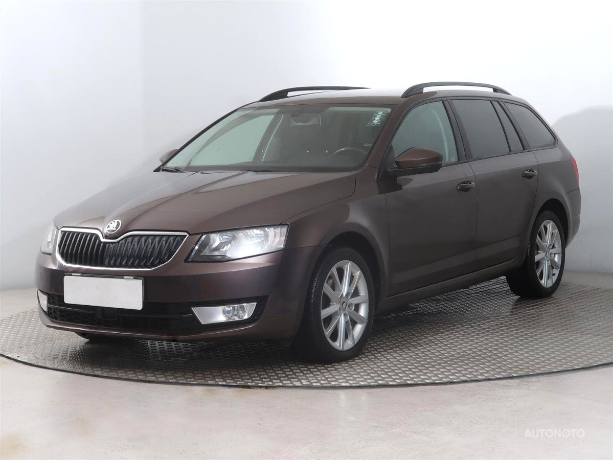 Škoda Octavia, 2013 - pohled č. 3