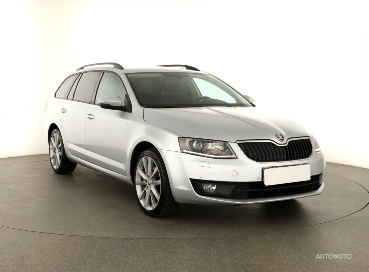 Škoda Octavia, 2013 - celkový pohled